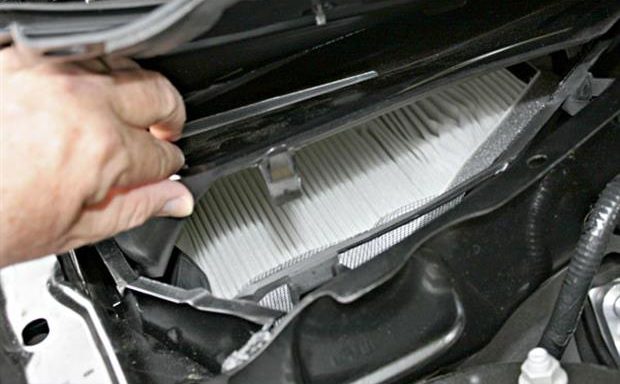 آیا فیلتر هوای کابین می‌تواند در عملکرد و خنک‌کاری سیستم تهویه‌مطبوع خودرو تاثیرگذار باشد؟