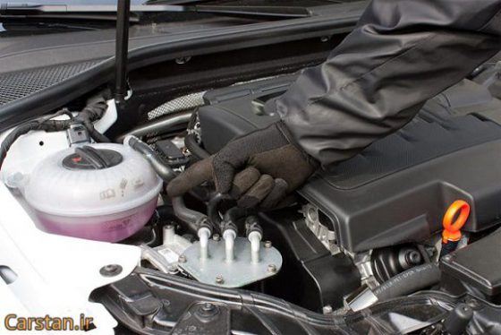 آموزش عیب یابی خودرو دلایل کم کردن آب رادیاتور ماشین مخزن رادیاتور چیست چند درصد ضدیخ با آب قاطی کنیم پیدا کردن نشتی ضدیخ علت کم شدن آب رادیاتور پراید ماده کولانت چیست